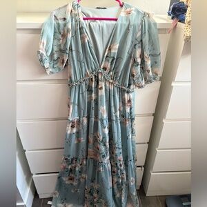 Robyn Maxi Dress | Persian Green Floral × 1 size large Baltic Born